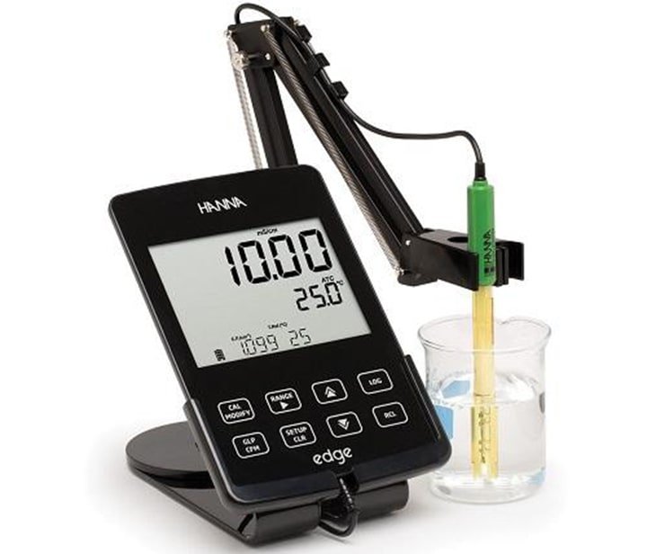 Máy đo EC/TDS/Độ Mặn/Nhiệt Độ Edge® HI2030 Máy đo EC/TDS/Độ Mặn/Nhiệt Độ Edge® HI2030