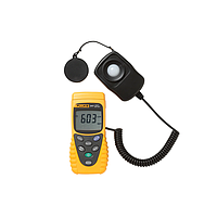Máy đo cường độ ánh sáng FLUKE FLUKE-941 ESP (FLUKE- 941, 200000 Lux)