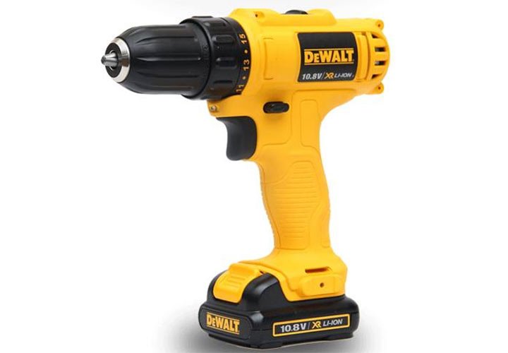 Máy khoan DeWalt DCD700C2 thiết kế nhỏ gọn