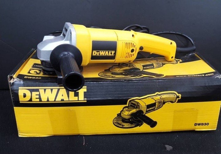 Máy mài góc DeWalt DW830 Máy mài góc DeWalt DW830