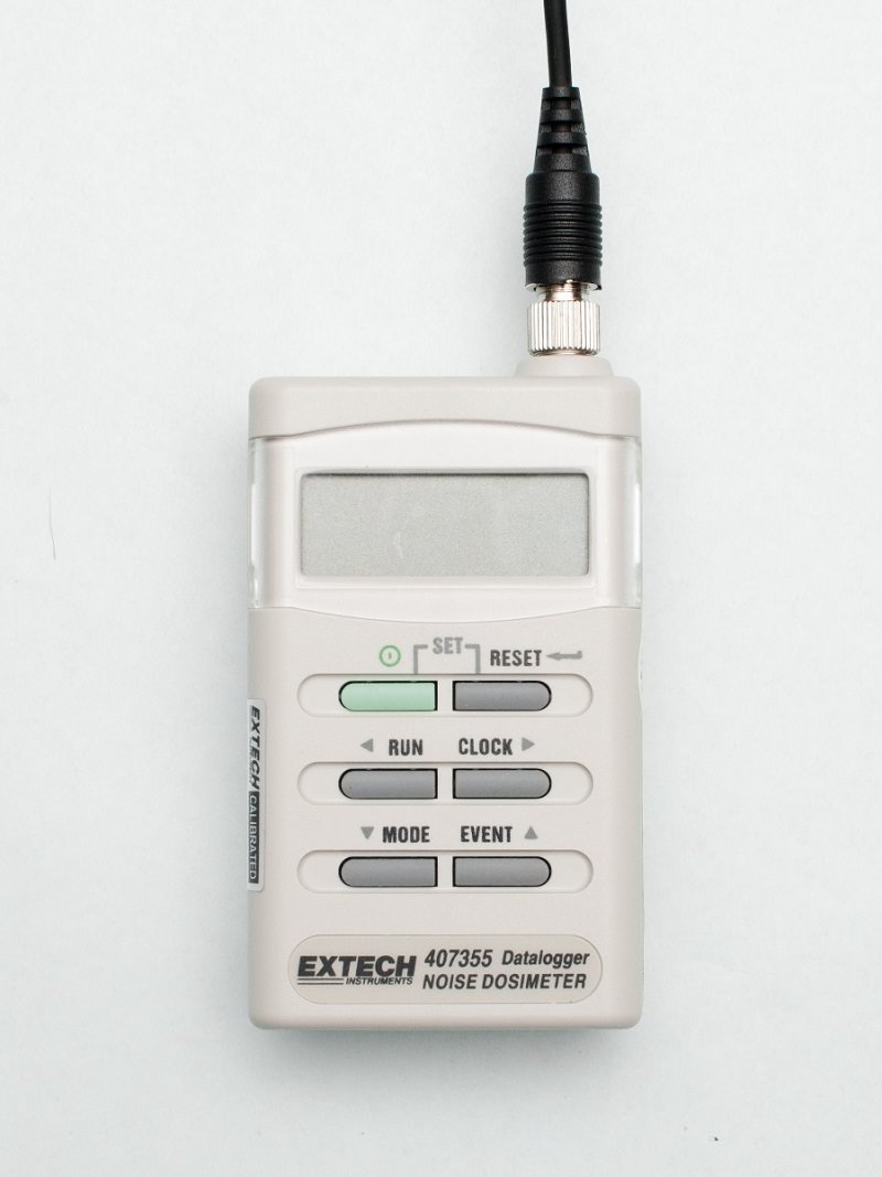 Máy đo cường độ âm thanh Extech 407355 Máy đo cường độ âm thanh Extech 407355