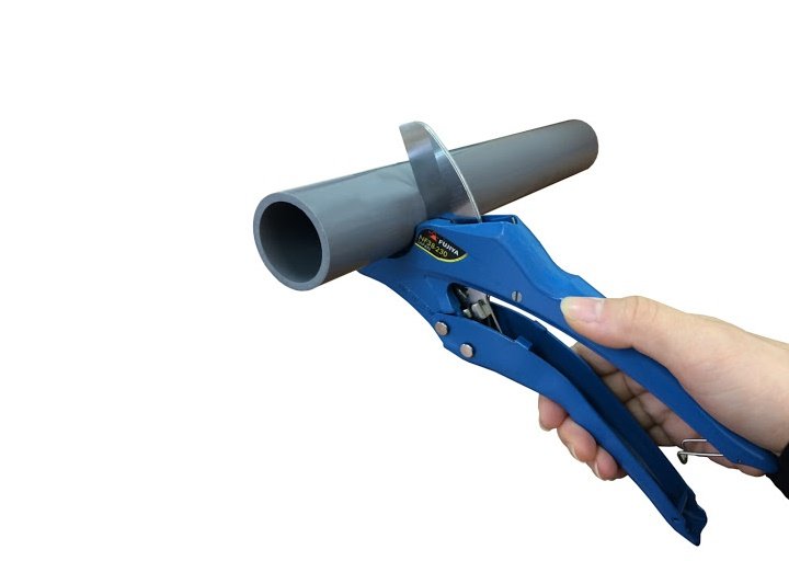 Kéo cắt ống nhựa Fujiya NF38-230 Kéo cắt ống nhựa Fujiya NF38-230