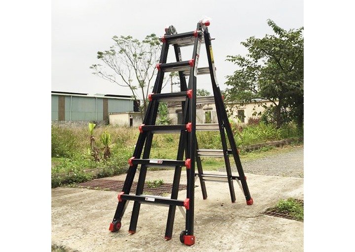 Hình ảnh thực tế của thang nhôm gấp đa năng Nikawa Hình ảnh thực tế của thang nhôm gấp đa năng Nikawa