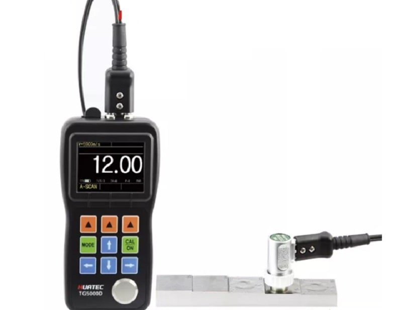 Huatec TG-5000 là thiết bị nhỏ gọn, nó đảm bảo tính năng đo chính xác cực kỳ cao, phạm vi đo rộng từ 0,5mm đến 508mm Huatec TG-5000 là thiết bị nhỏ gọn, nó đảm bảo tính năng đo chính xác cực kỳ cao, phạm vi đo rộng từ 0,5mm đến 508mm