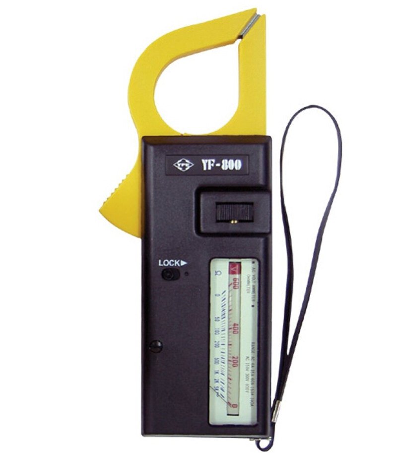 Ampe kìm Tenmars YF-800 thiết kế nút xoay, giúp thao tác dễ dàng 