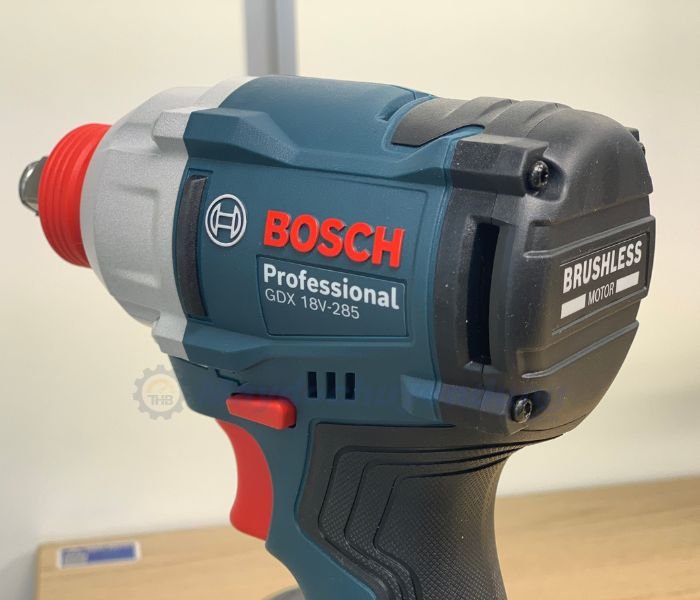 Bosch GDX 18V-285 sử dụng dộng cơ không chổi than