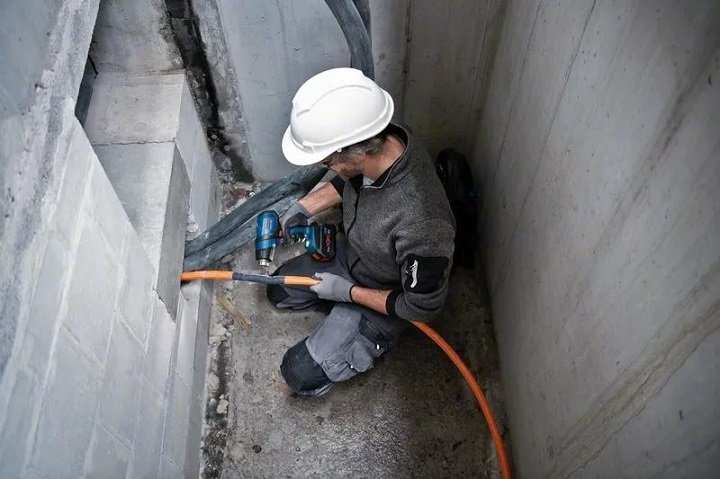 Bosch GHG 18V-50 (SOLO) có thể thực hiện nhiều công việc khác nhau