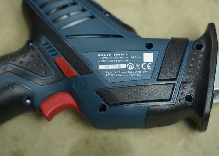 Đặc điểm nổi bật máy cưa kiếm dùng pin GSA 12V-LI (Solo) Đặc điểm nổi bật máy cưa kiếm dùng pin GSA 12V-LI (Solo)