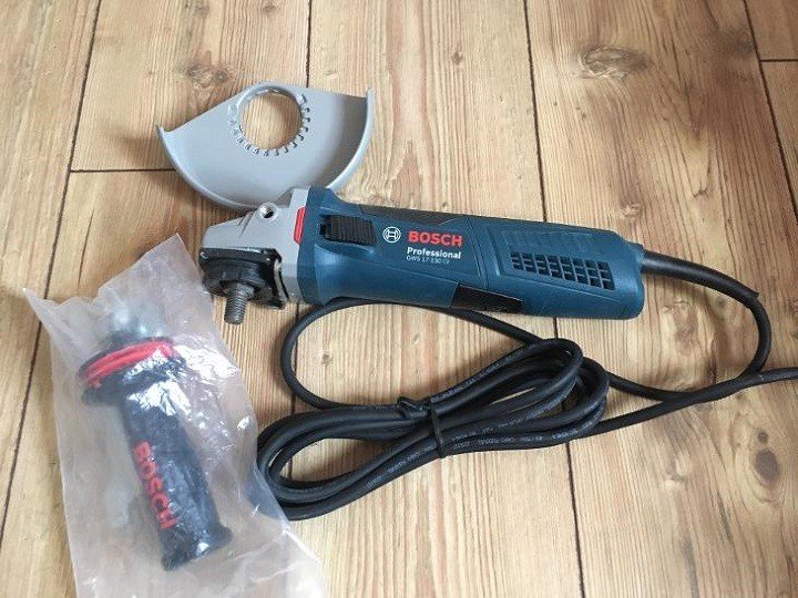 Ứng dụng linh hoạt của máy mài góc Bosch GWS 17-150 CI Ứng dụng linh hoạt của máy mài góc Bosch GWS 17-150 CI