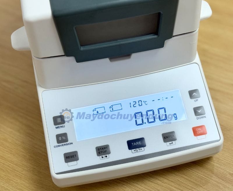 Cân có màn hình LCD hiện thị rõ các thông sô Cân có màn hình LCD hiện thị rõ các thông sô