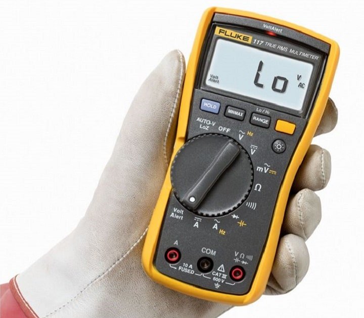 Combo Kit đồng hồ vạn năng Fluke 117/323 tiện dụng Combo Kit đồng hồ vạn năng Fluke 117/323 tiện dụng
