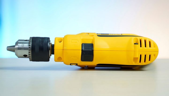 Nút chọn chế độ của máy khoan đa năng Dewalt DWD024K Nút chọn chế độ của máy khoan đa năng Dewalt DWD024K