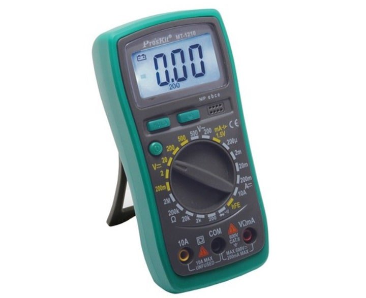 Đồng hồ vạn năng Proskit MT-1210 giúp đo cả điện áp AC và DC