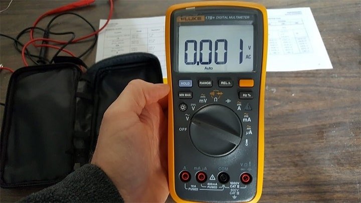 Đồng hồ vạn năng Fluke 17b+ tích hợp nhiều tính năng cải tiến