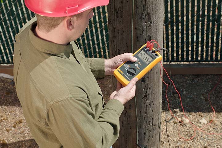 Máy đo điện trở đất Fluke 1621 ứng dụng trong nhiều lĩnh vực Máy đo điện trở đất Fluke 1621 ứng dụng trong nhiều lĩnh vực