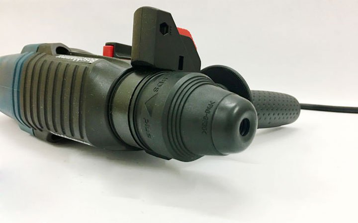 GBH 2-26 DRE sử dụng đầu kẹp mũi khoan SDS - Plus GBH 2-26 DRE sử dụng đầu kẹp mũi khoan SDS - Plus