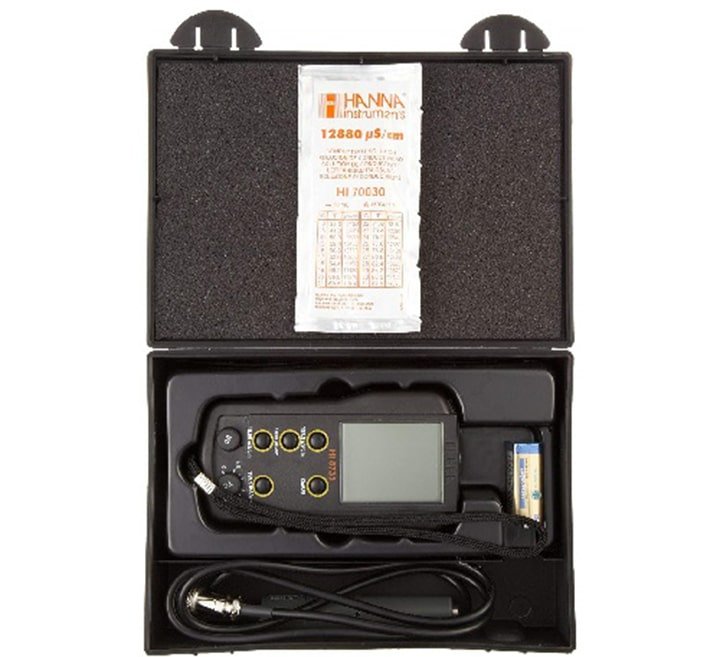 Máy đo độ dẫn điện EC HI8633 Máy đo độ dẫn điện EC HI8633