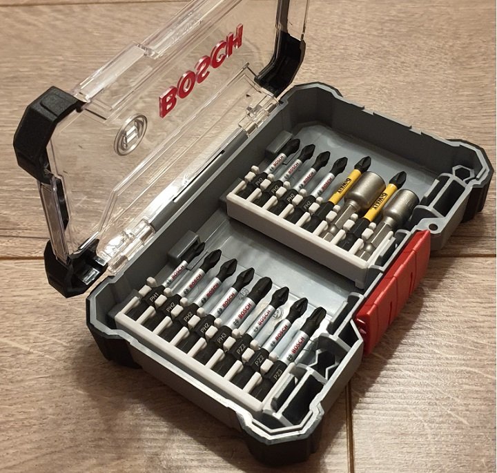Bosch 2608522362 đựng được nhiều phụ kiện khác nhau Bosch 2608522362 đựng được nhiều phụ kiện khác nhau