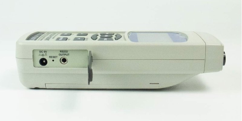 Lutron HT-3027SD tích hợp cổng kết nối để xuất dữ liệu nhanh chóng