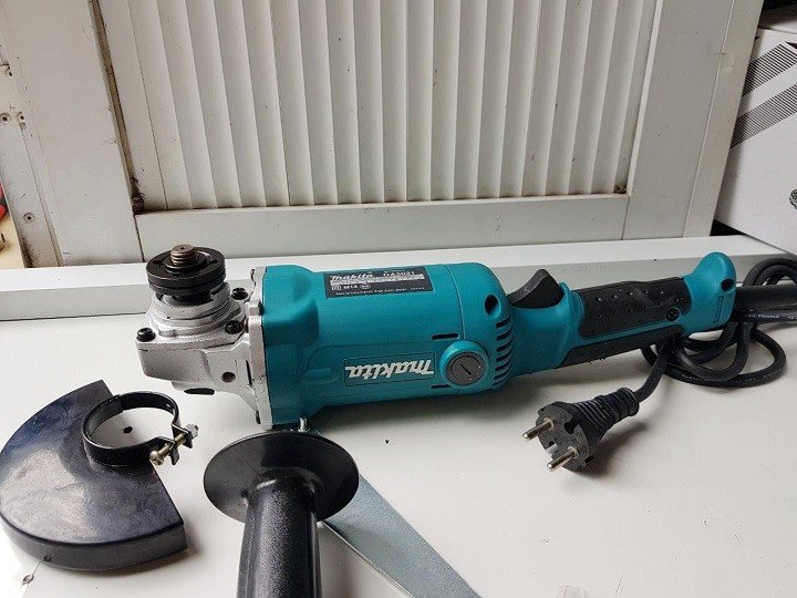 Điểm nổi bật Máy mài góc Makita GA6020 1050W Hình ảnh thực tế máy mài Makita GA6020 1050W