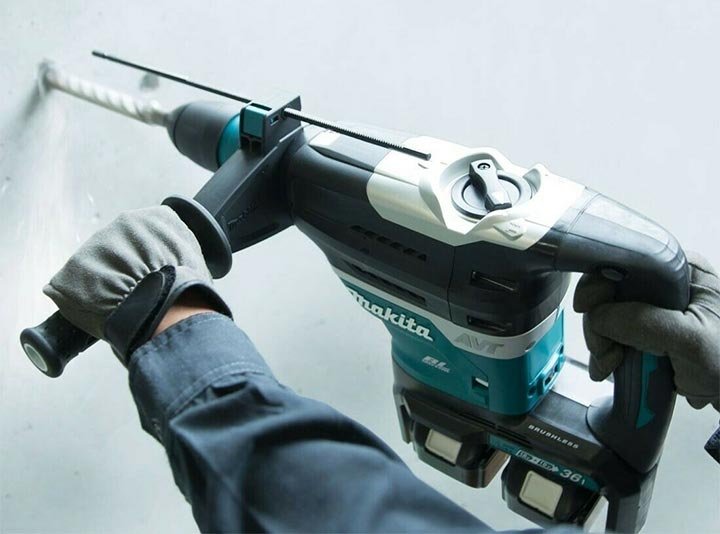 Khả năng khoan thực tế của Makita DHR400ZKU solo 36V-BL Khả năng khoan thực tế của Makita DHR400ZKU solo 36V-BL