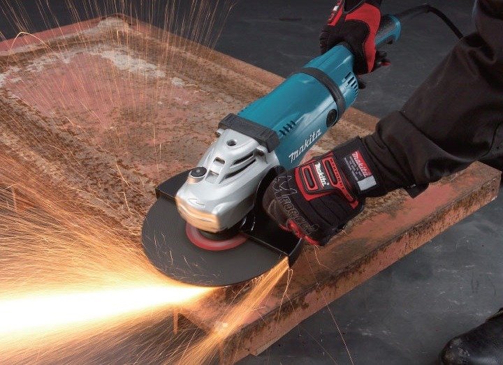 Máy mài Makita GA9030 được trang bị vành chắn tia lửa điện Máy mài Makita GA9030 được trang bị vành chắn tia lửa điện