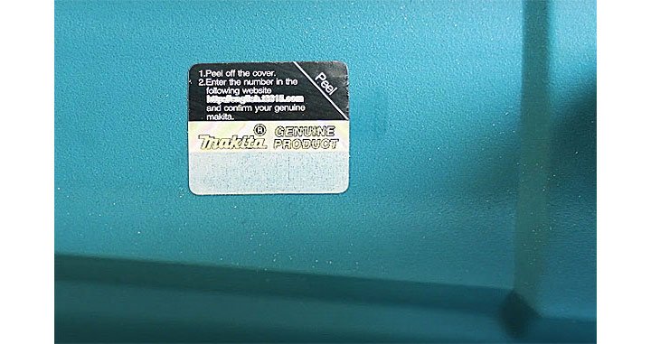 Tem 7 màu chống hàng giả trên máy cưa Makita Tem 7 màu chống hàng giả trên máy cưa Makita
