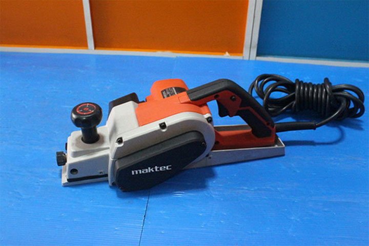 Hình ảnh máy bào gỗ Makita MT111 Hình ảnh máy bào gỗ Makita MT111