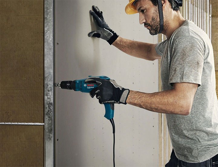 Máy bắt vít thạch cao Bosch GTB 650 tốc độ nhanh, giúp hoàn thiện công việc mau chóng