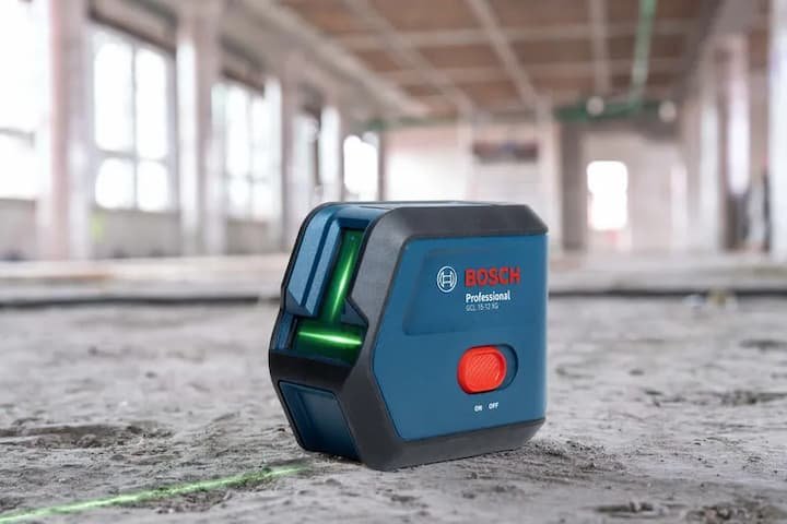 Máy cân bằng laser 2 tia xanh Bosch GCL 15-12 XG có thiết kế trực quan