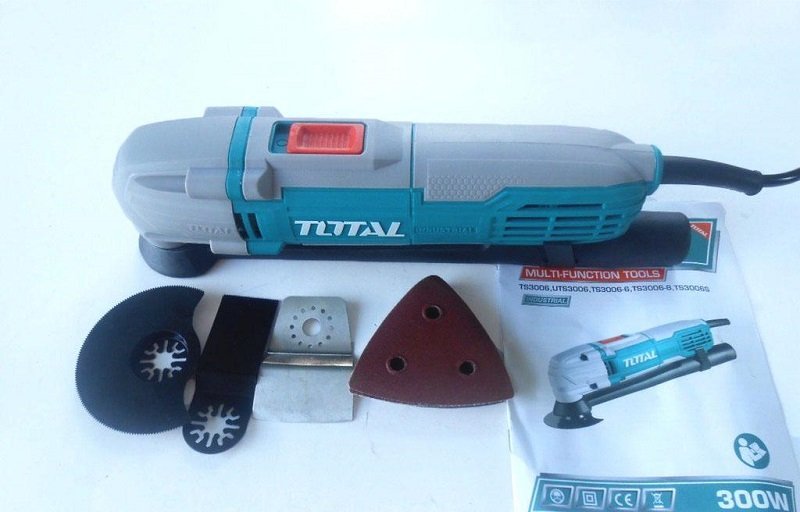 Máy cắt đa năng cầm tay Total TS3006 Trọn bộ máy cắt rung Total TS3006