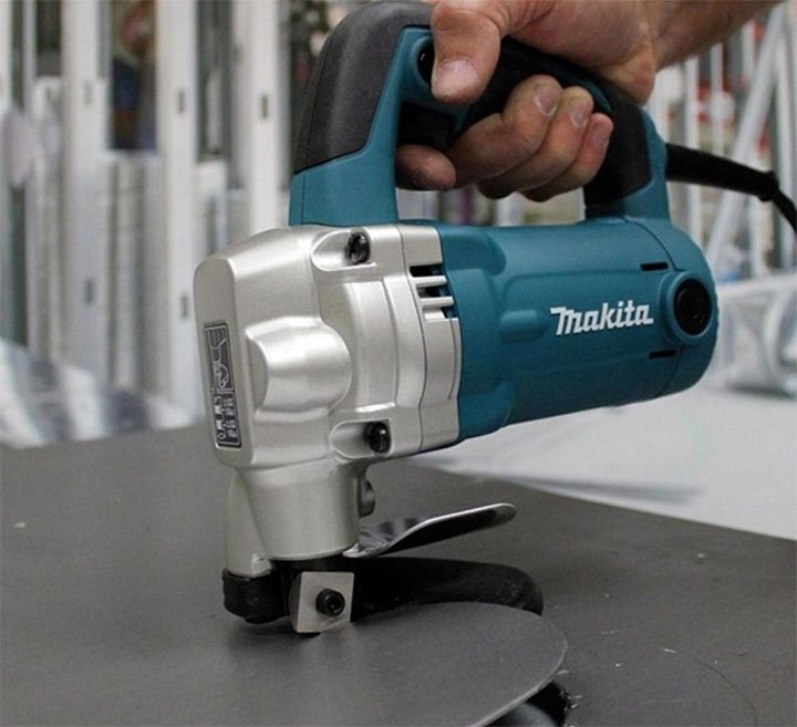 Hình ảnh máy cắt kim loại Makita JS3201 Hình ảnh máy cắt kim loại Makita JS3201