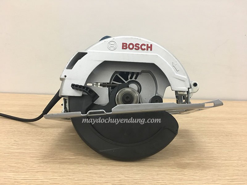 Vành chắn máy cưa đĩa tròn GKS 7000 sẽ tự động đóng mở khi bạn làm việc hoặc dừng thao tác Vành chắn máy cưa đĩa tròn GKS 7000 sẽ tự động đóng mở khi bạn làm việc hoặc dừng thao tác