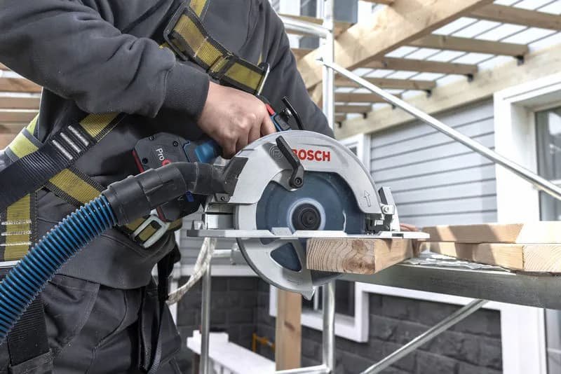 Bosch GKS 18V-68-2 SOLO là lựa chọn phù hợp cho thợ mộc chuyên nghiệp, thợ thi công