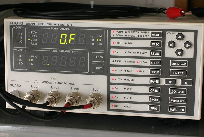 Máy đo LCR Hioki 3511-50 Máy đo LCR Hioki 3511-50