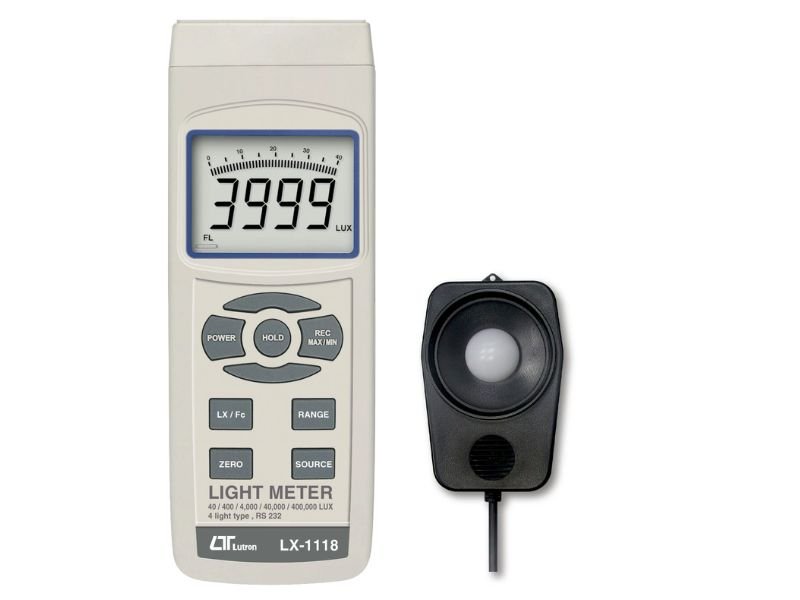 Lutron LX-1118 dải đo 400.000 Lux, độ phân giải 0.01 Lux