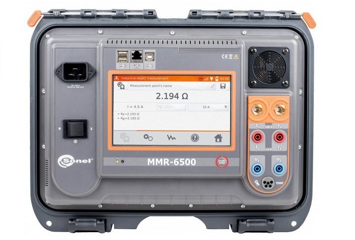 Máy được thiết kế bền chắc, dễ sử dụng Máy được thiết kế bền chắc, dễ sử dụng