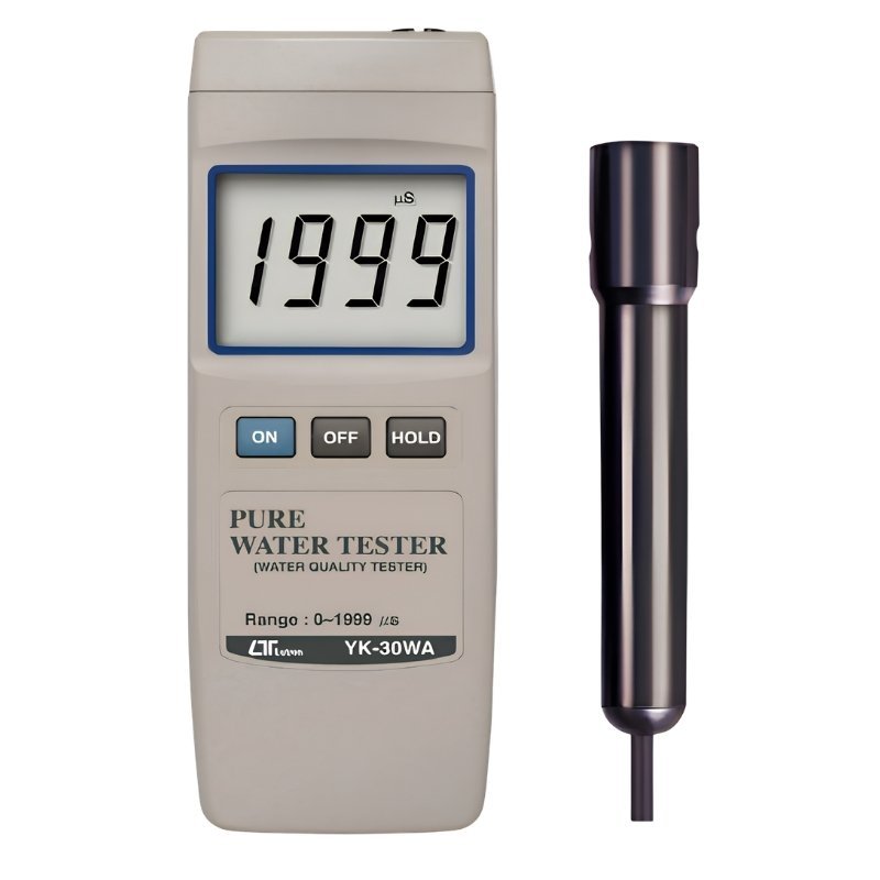 Máy đo độ dẫn điện của nước tinh khiết cầm tay Lutron YK-30WA