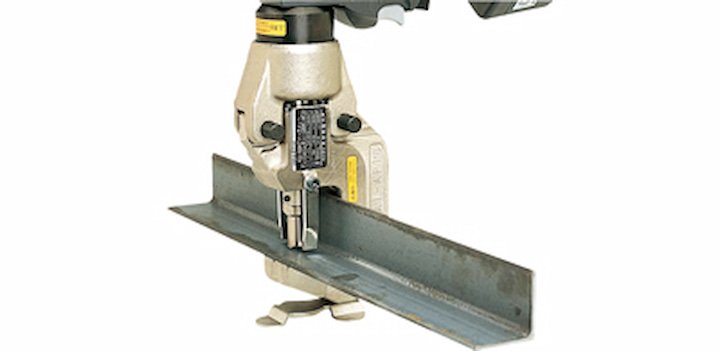 IZUMI REC-6200MX phù hợp với nhiều đối tượng sử dụng khác nhau