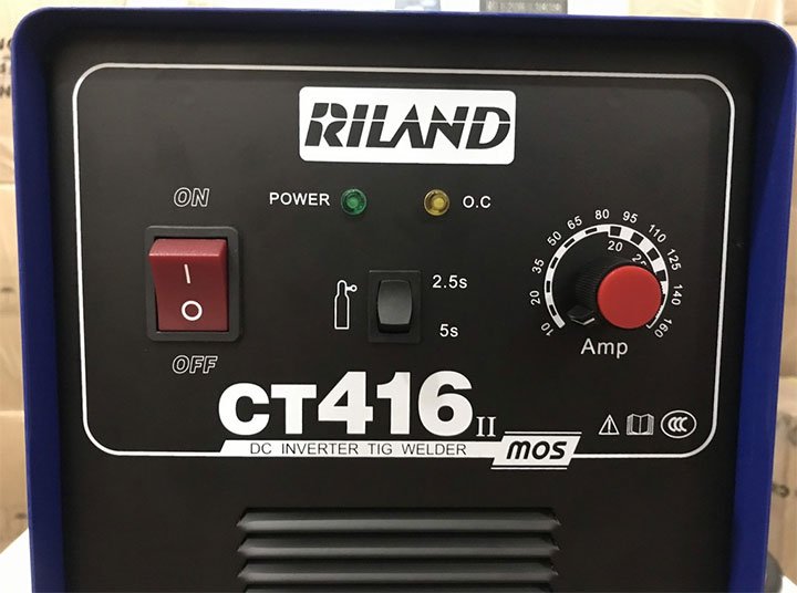 Bảng điều khiển của máy hàn Plasma Riland CT 416II Bảng điều khiển của máy hàn Plasma Riland CT 416II
