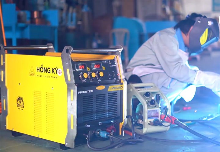 Máy hàn Hồng Ký HK MIG 500 là dòng máy hàn lớn nhất hiện nay. Máy hàn Hồng Ký HK MIG 500 là dòng máy hàn lớn nhất hiện nay.