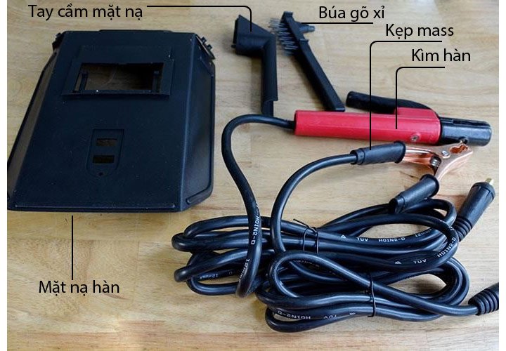 Các phụ kiện đi kèm với máy hàn sắt mini Sasuke ZX7-200E Các phụ kiện đi kèm với máy hàn sắt mini Sasuke ZX7-200E