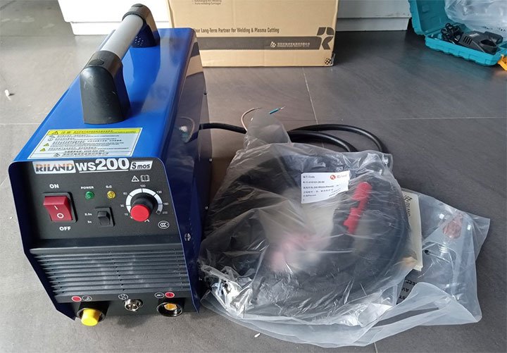 Trọn bộ máy hàn TIG Riland 200S Trọn bộ máy hàn TIG Riland 200S
