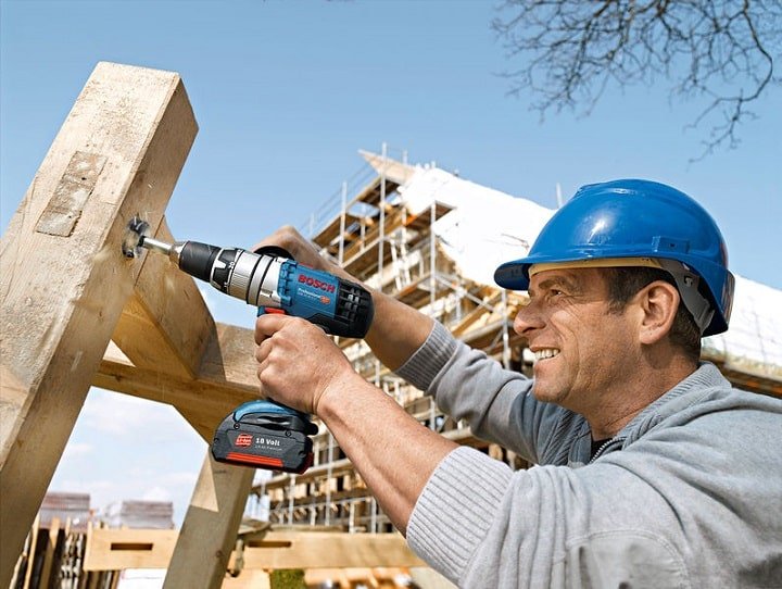 Chú ý việc sử dụng máy khoan Bosch GSB 18-EC đúng cách