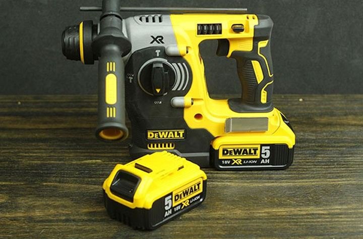 Máy khoan pin Dewalt DCH273P2 KR