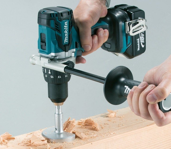 Máy khoan búa, vặn vít dùng pin Makita DHP481Z hoạt động mạnh mẽ Máy khoan búa, vặn vít dùng pin Makita DHP481Z hoạt động mạnh mẽ