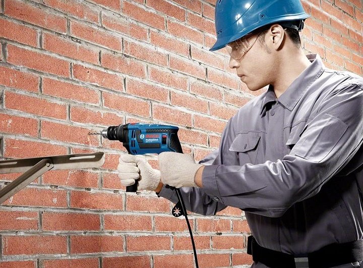 Hướng dẫn sử dụng máy khoan Bosch GSB 13 RE đơn giản