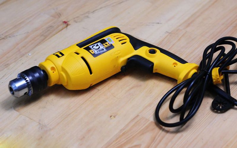 Máy khoan động lực 650W Dewalt DWD024K Máy khoan động lực 650W Dewalt DWD024K