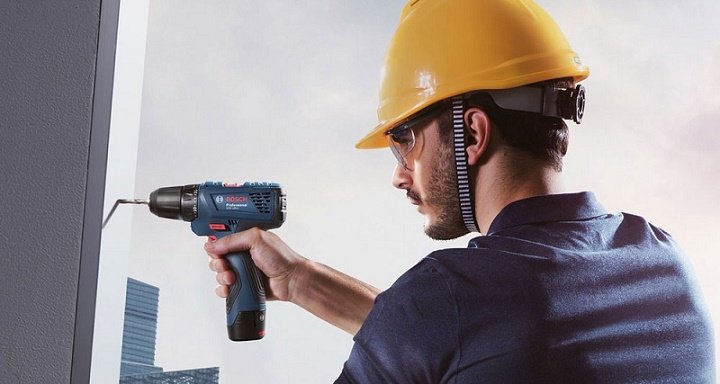 Máy khoan pin Bosch GSB 120-Li Gen II làm việc ổn định