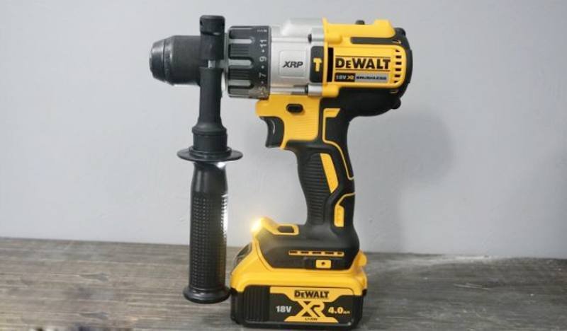 Đèn led máy khoan Dewalt DCD996M2 Đèn led máy khoan Dewalt DCD996M2